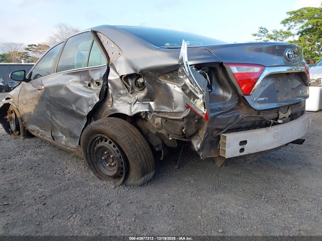 Aukcja sprzedaży 2015 Toyota Camry Hybrid Le, vin: 4T1BD1FK2FU175102, numer aukcji: 43977312
