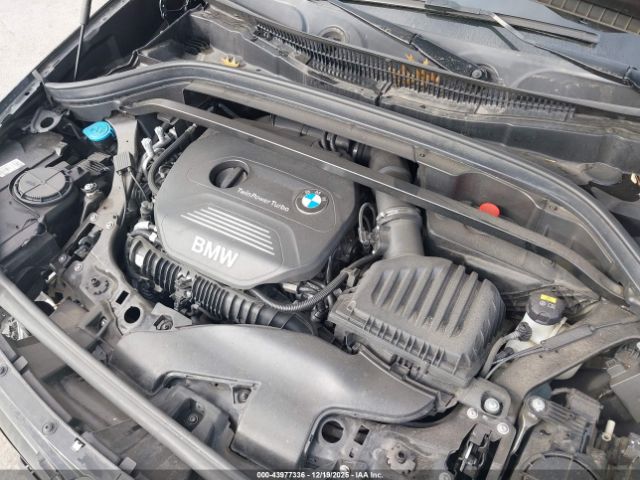 2017 BMW X1 WBXHU7C31H5H37816 Photo 9