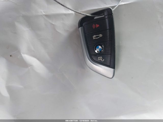 2017 BMW X1 WBXHU7C31H5H37816 Photo 10