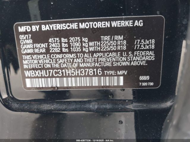 2017 BMW X1 WBXHU7C31H5H37816 Photo 8