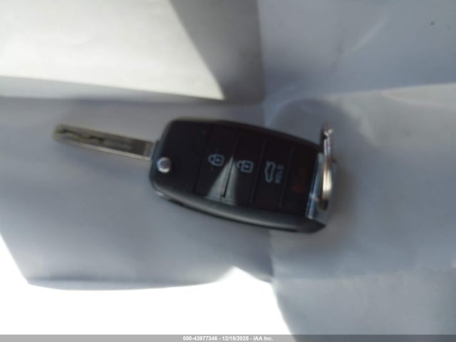 3KPA24AD0ME364648 KIA RIO S
