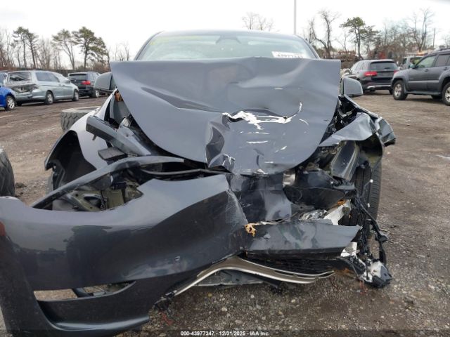 2025 TESLA MODEL Y 7SAYGDED3SA378237 Photo 5