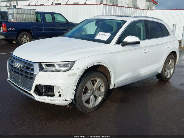 WA1BNAFY1J2151877 Audi Q5 2.0t Premium/2.0t Tech Premium