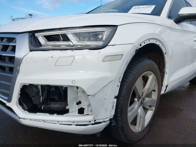 WA1BNAFY1J2151877 Audi Q5 2.0t Premium/2.0t Tech Premium