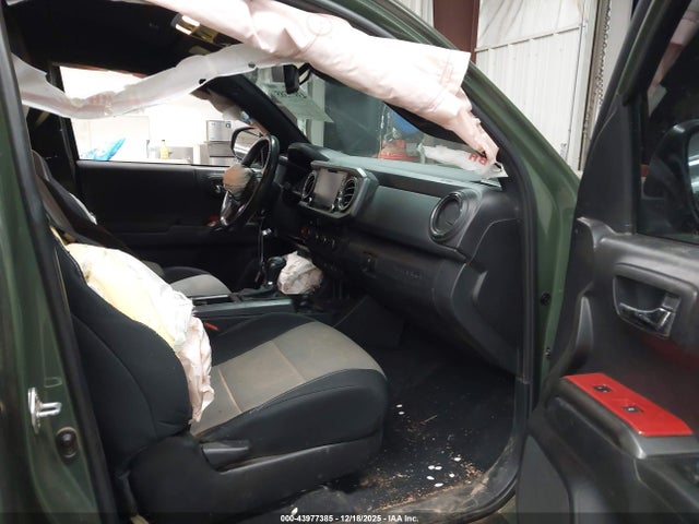 3TMCZ5ANXNM520270 Toyota Tacoma Trd Off Road