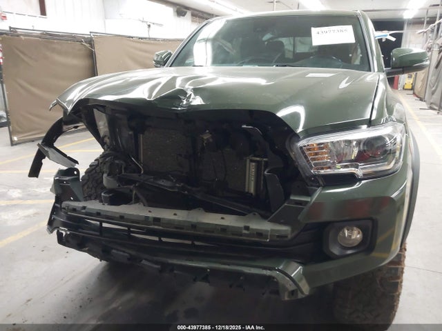 3TMCZ5ANXNM520270 Toyota Tacoma Trd Off Road