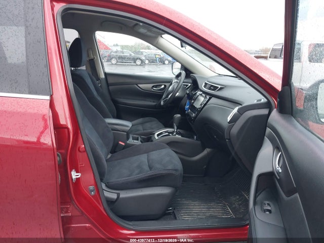 JN8AT2MV9GW145787 Nissan ROGUE SV