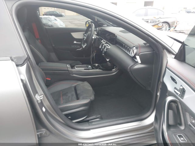 2025 MERCEDES-BENZ AMG CLA 35 W1K5J5BBXSN514173 Photo 4