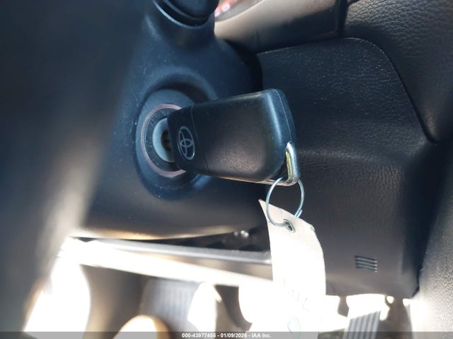 2019 TOYOTA RAV4 2T3G1RFVXKC038256 Photo 10