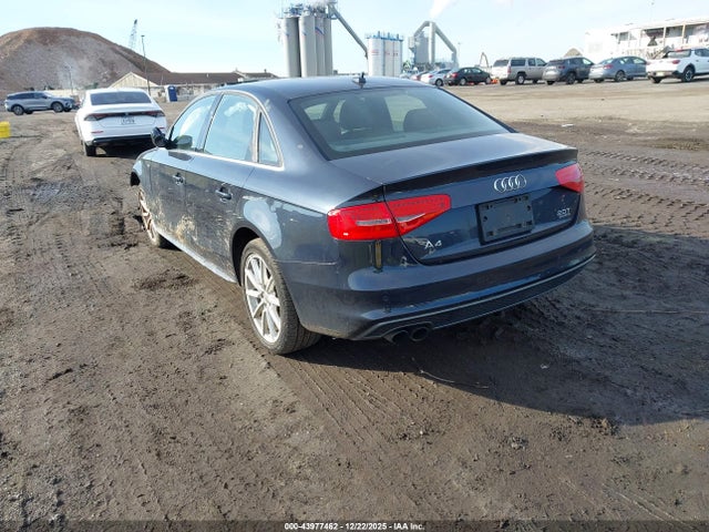 2016 AUDI A4 WAUFFAFL2GN009857 Photo 2