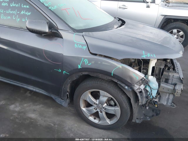 3CZRU5H3XGM736694 Honda HR-V LX