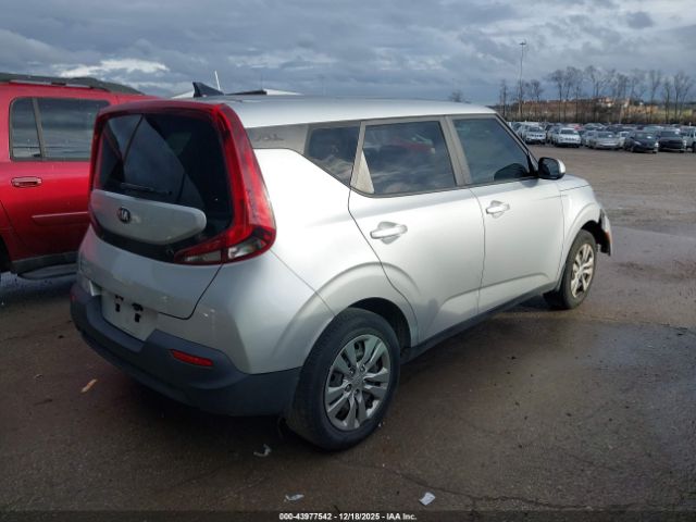 2021 KIA SOUL KNDJ23AU2M7744004 Photo 3
