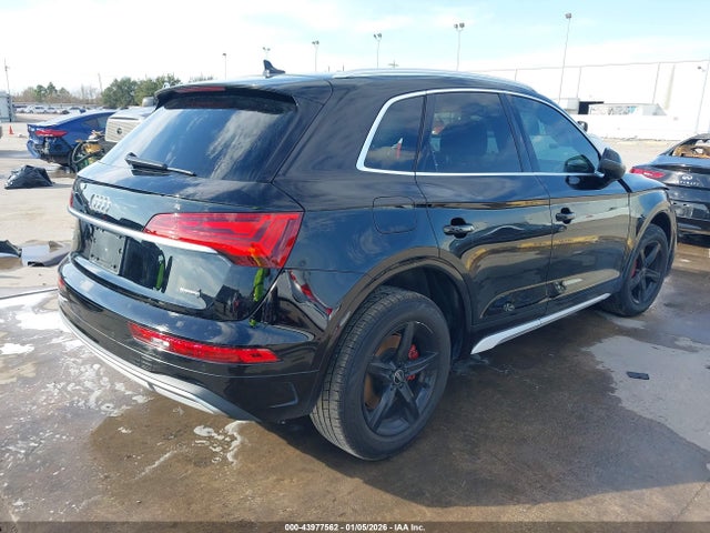 2021 AUDI Q5 WA1AAAFY3M2013477 Photo 3