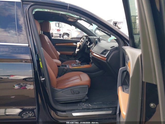 2021 AUDI Q5 WA1AAAFY3M2013477 Photo 4