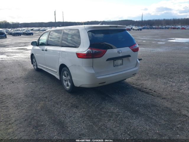 2020 TOYOTA SIENNA 5TDZZ3DC1LS032881 Photo 2