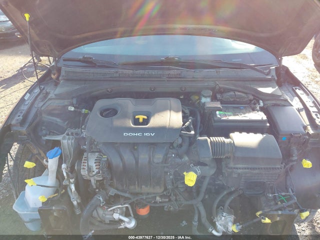 Hyundai Veloster 2.0 2019 KMHTG6AF3KU014688 Image 10