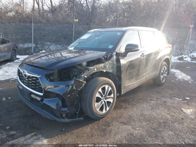 Aukcja sprzedaży 2021 Toyota Highlander Xle, vin: 5TDGZRBH7MS136009, numer aukcji: 43977672