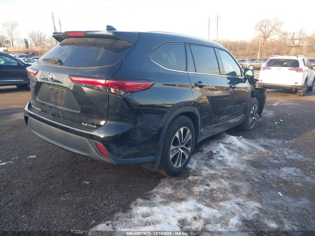 Aukcja sprzedaży 2021 Toyota Highlander Xle, vin: 5TDGZRBH7MS136009, numer aukcji: 43977672