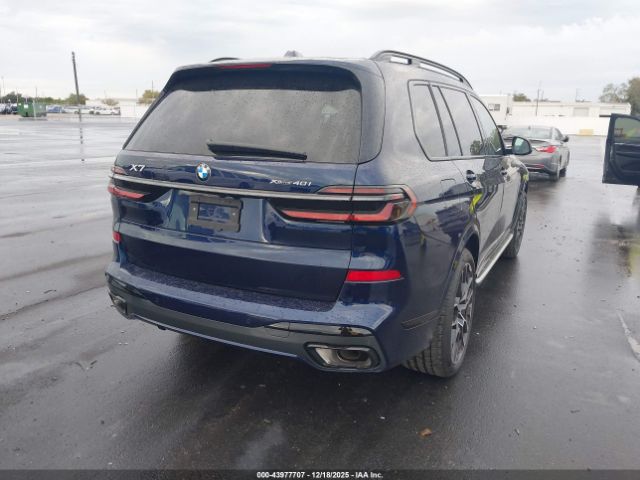 2025 BMW X7 5UX23EM04S9Y31814 Photo 3