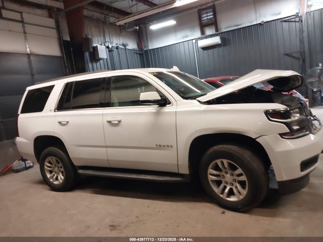 Aukcja sprzedaży 2019 Chevrolet Tahoe Lt, vin: 1GNSKBKC3KR117812, numer aukcji: 43977712