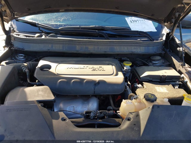 1C4PJLLB7MD235942 Jeep Cherokee Altitude Fwd