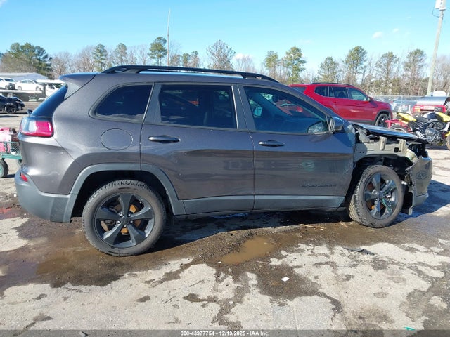 1C4PJLLB7MD235942 Jeep Cherokee Altitude Fwd