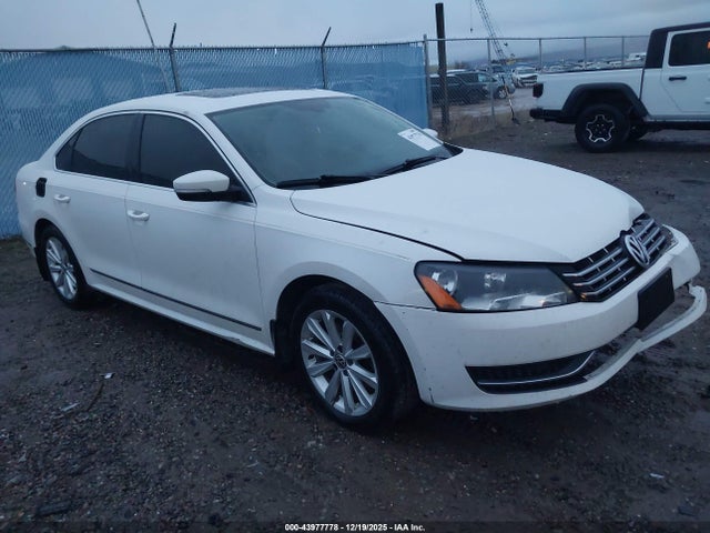 2013 VOLKSWAGEN PASSAT 1VWCH7A36DC003669