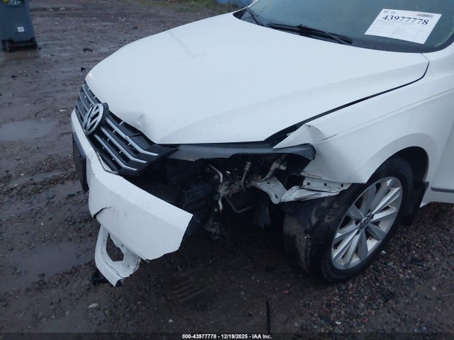 2013 VOLKSWAGEN PASSAT 1VWCH7A36DC003669 Photo 5