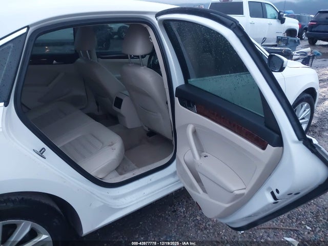 2013 VOLKSWAGEN PASSAT 1VWCH7A36DC003669 Photo 7
