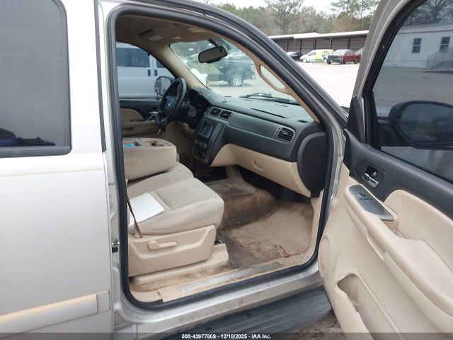 2007 CHEVROLET TAHOE 1GNFC13097R412532 Photo 4