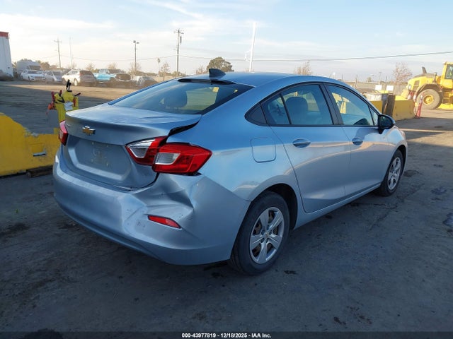 1G1BB5SM3J7132137 Chevrolet Cruze Ls Manual