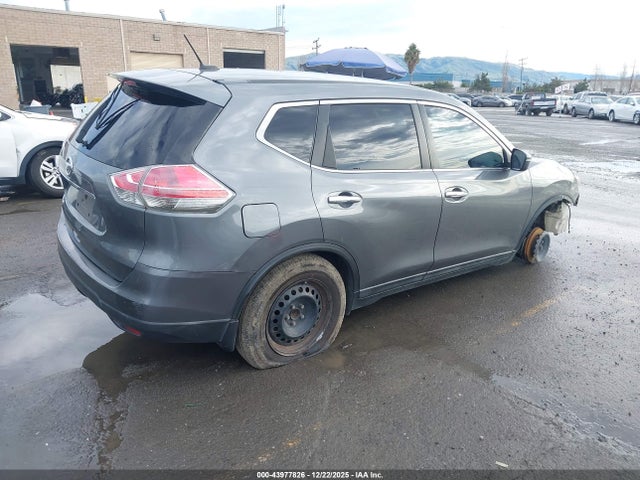 Nissan ROGUE S 2015 5N1AT2ML6FC832151 Image 4