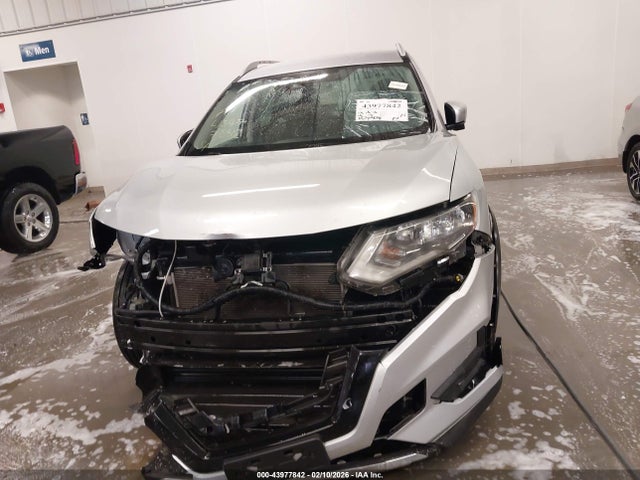 Aukcja sprzedaży 2020 Nissan Rogue Sv Fwd, vin: KNMAT2MT6LP508917, numer aukcji: 43977842