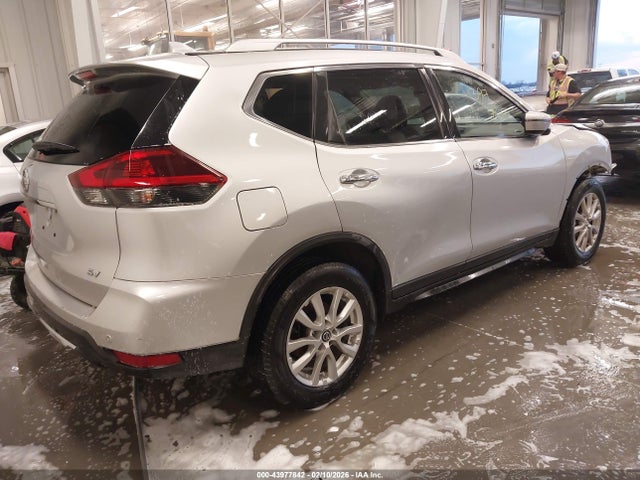 Aukcja sprzedaży 2020 Nissan Rogue Sv Fwd, vin: KNMAT2MT6LP508917, numer aukcji: 43977842