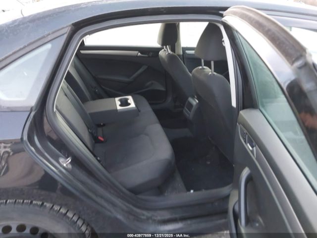 2015 VOLKSWAGEN PASSAT 1VWAT7A39FC076186 Photo 7