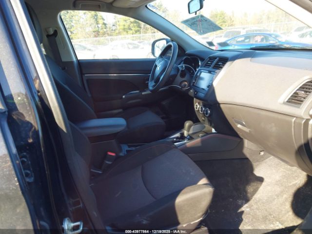 2018 MITSUBISHI OUTLANDER SPORT JA4AR3AU0JZ002531 Photo 4