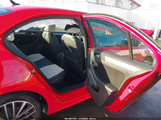 3VWD17AJ3GM369146 Volkswagen Jetta 1.8t Sport