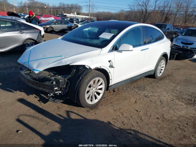 2019 TESLA MODEL X 5YJXCDE20KF189941 Photo 1