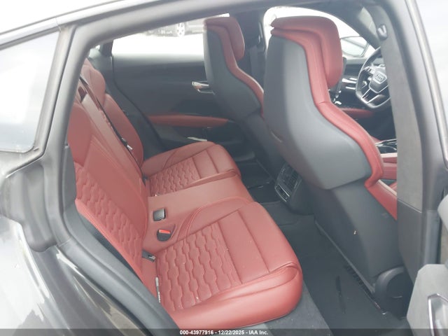 2022 AUDI RS E-TRON GT WAUBHBFW0N7902202 Photo 7