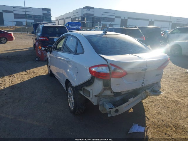 2016 FORD FIESTA 3FADP4BJ6GM208083 Photo 2