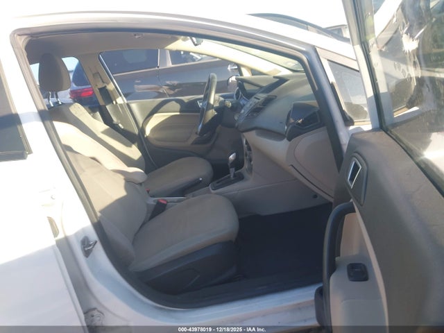 2016 FORD FIESTA 3FADP4BJ6GM208083 Photo 4