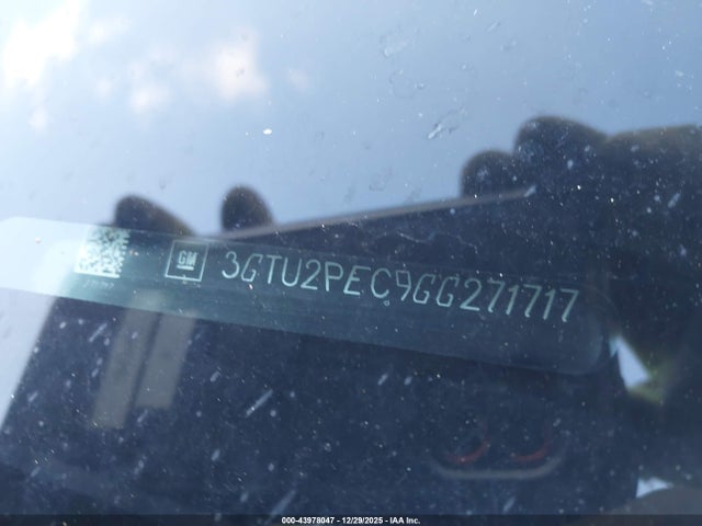 43978047 :رقم المزاد ، 3GTU2PEC9GG271717 vin ، 2016 Gmc Sierra 1500 Denali مزاد بيع