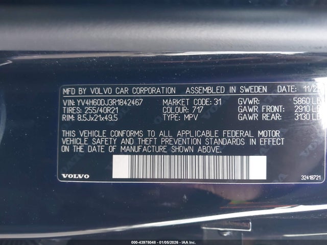 2024 VOLVO XC60 RECHARGE PLUG-IN HYBRID YV4H60DJ3R1842467 Photo 8