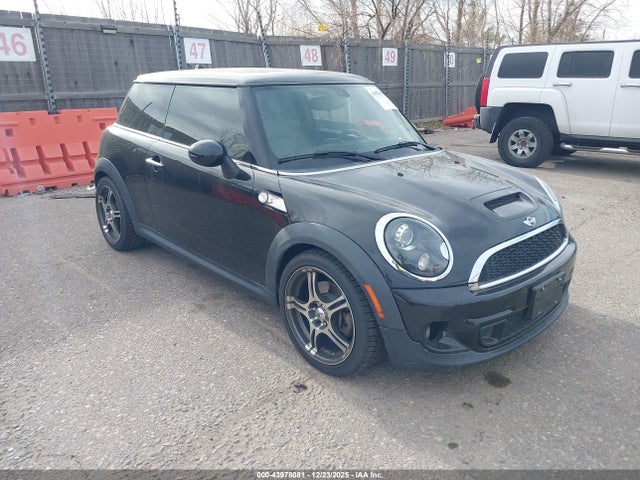 2013 MINI HARDTOP WMWSV3C5XDT395292 Photo 0