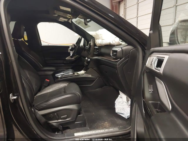 1FM5K8HC2MGB49466 Ford Explorer Platinum