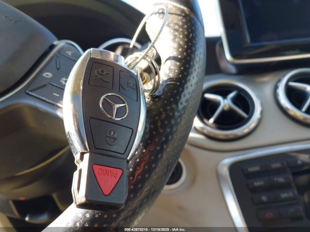 2015 MERCEDES-BENZ GLA 250 WDCTG4EB0FJ184282 Photo 10