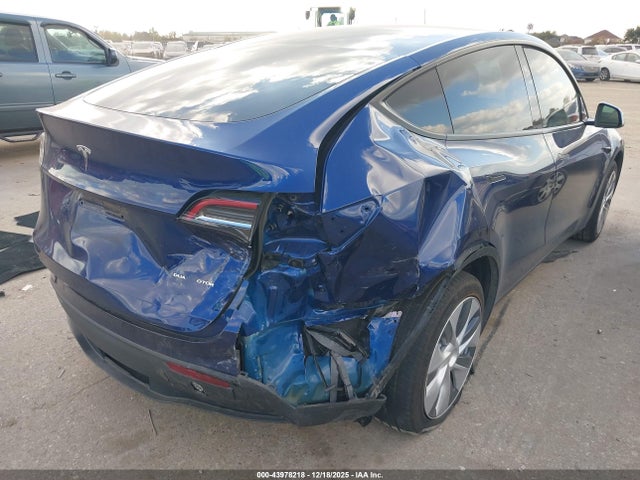 2023 TESLA MODEL Y 7SAYGDEE8PA171567 Photo 5
