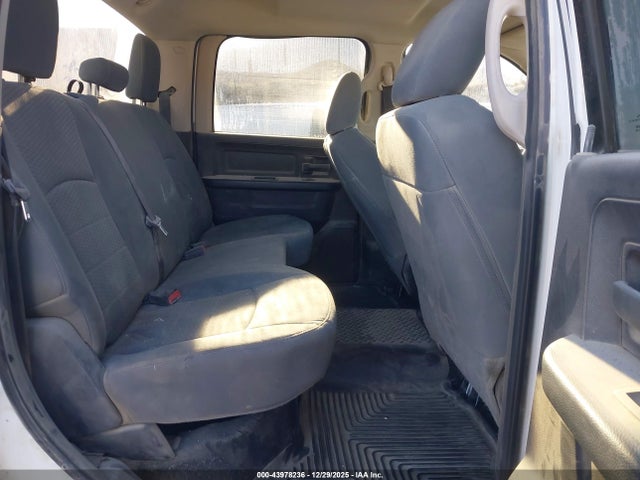3C6UR5HL0EG254370 RAM 2500 Tradesman
