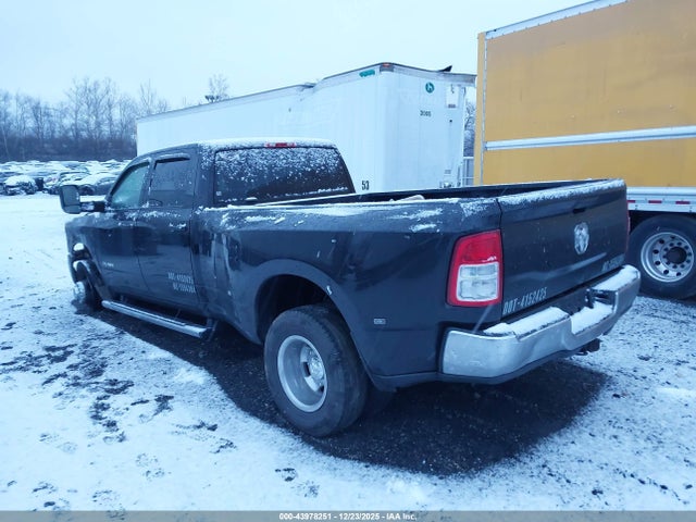 Продаж на аукціоні авто 2021 Ram 3500 Tradesman  4x2 8' Box, vin: 3C63RPGL8MG577184, номер лоту: 43978251