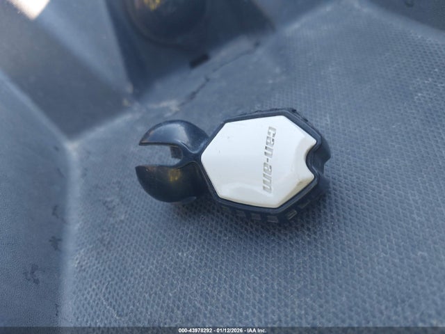 2022 CAN-AM MAVERICK X3 3JBVXAV24NE000277 Photo 10